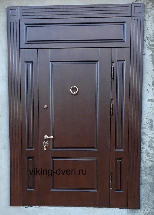Тамбурная стандартная дверь